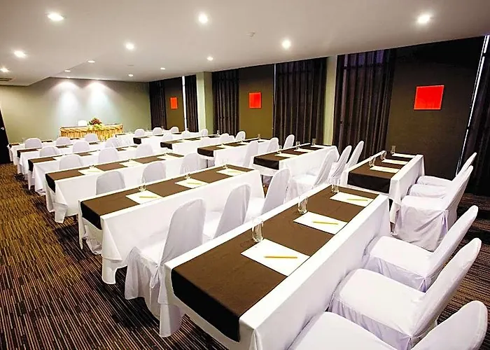 Miramar Hotel 4*